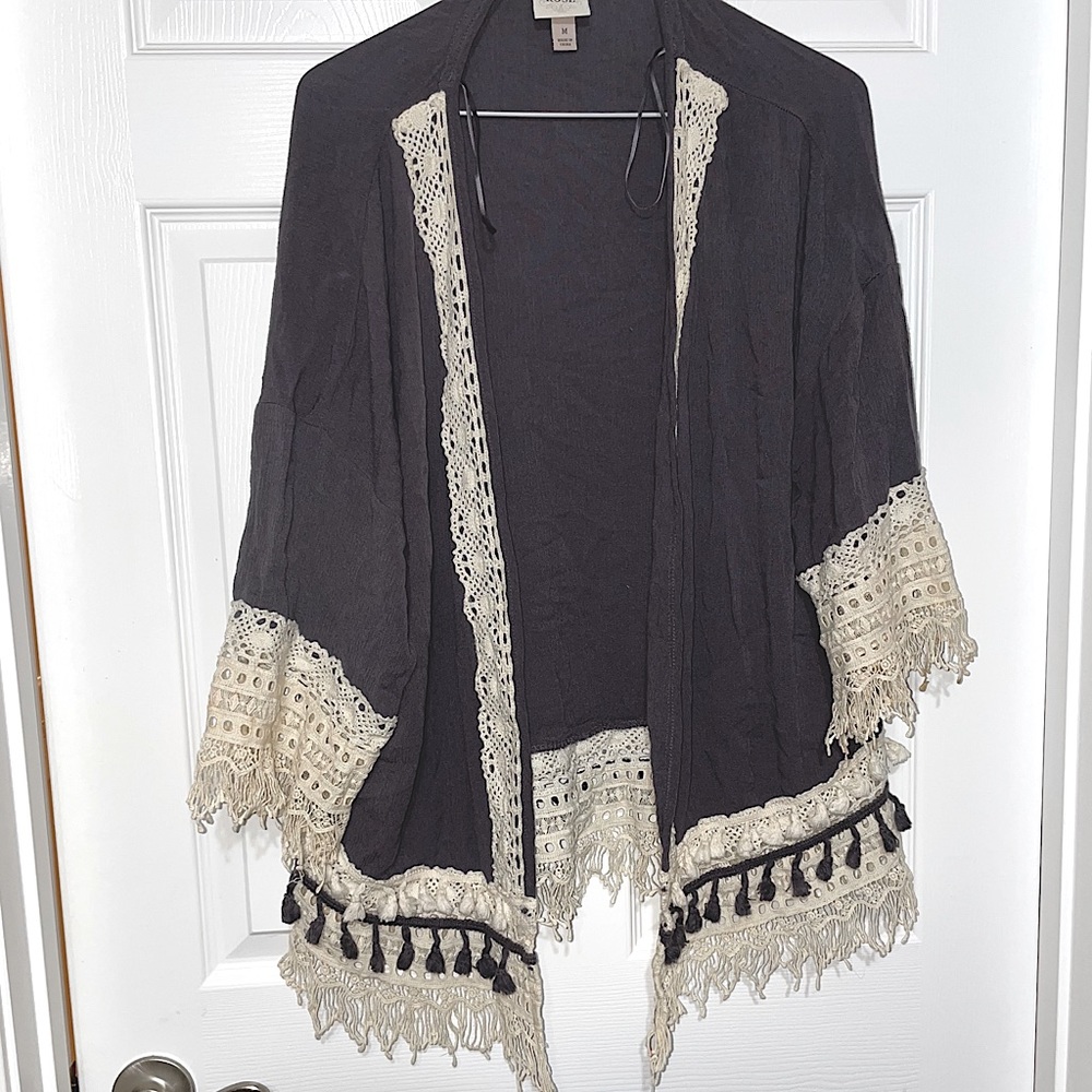 Tassel shawl